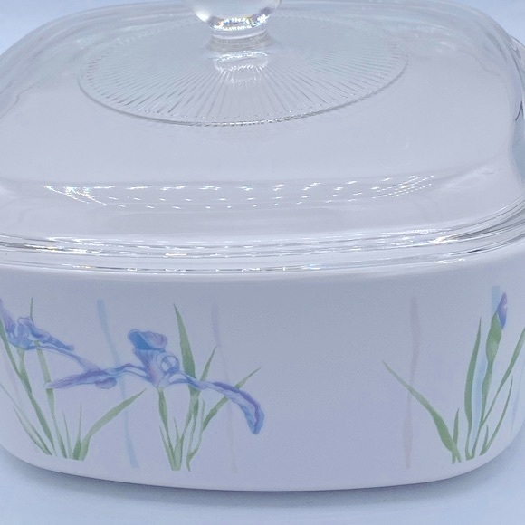 Vintage Corning Ware 1.5L Casserole Dish W/Lid “Shadow Iris” Pattern A-1 5-R 23 - Picture 5 of 10